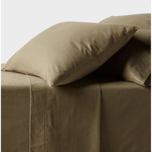 Threshold Ultra Soft Flannel Sheet Set Made in by OEKO-TEX Twin/Twin XL - Green - Picture 1 of 6